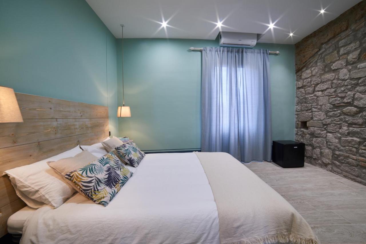 Al22 Di Piazza Del Gesu Hotel Viterbo Luaran gambar