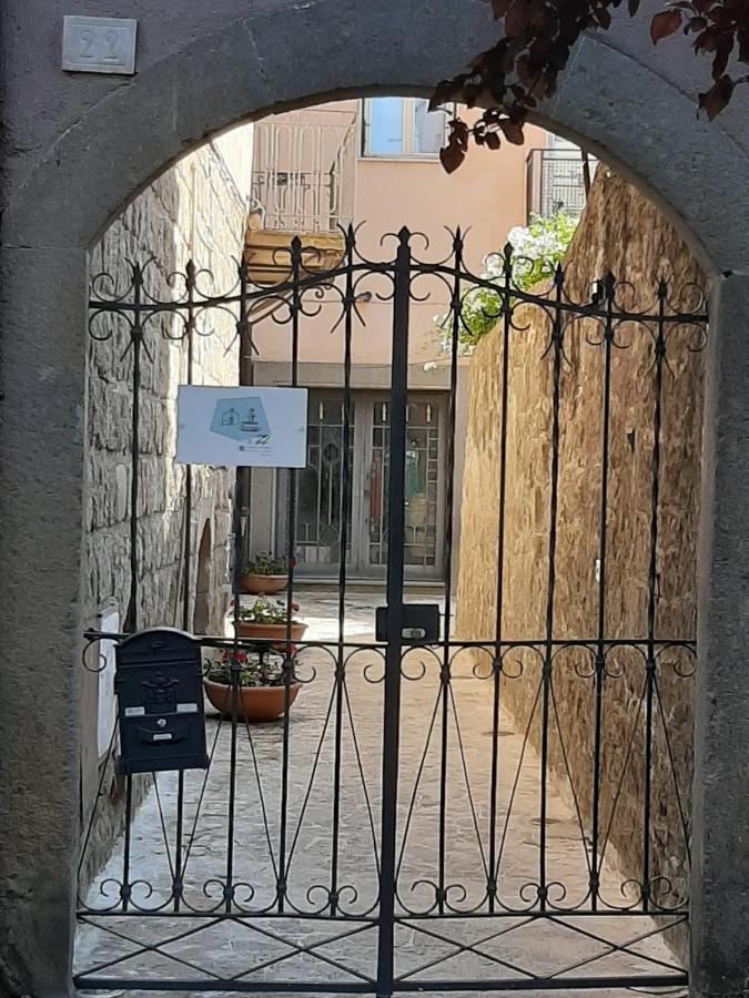 Al22 Di Piazza Del Gesu Hotel Viterbo Luaran gambar